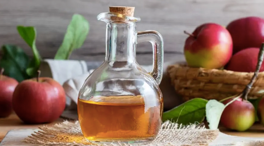 When to Drink Apple Cider Vinegar: Before Bed or in the Morning?